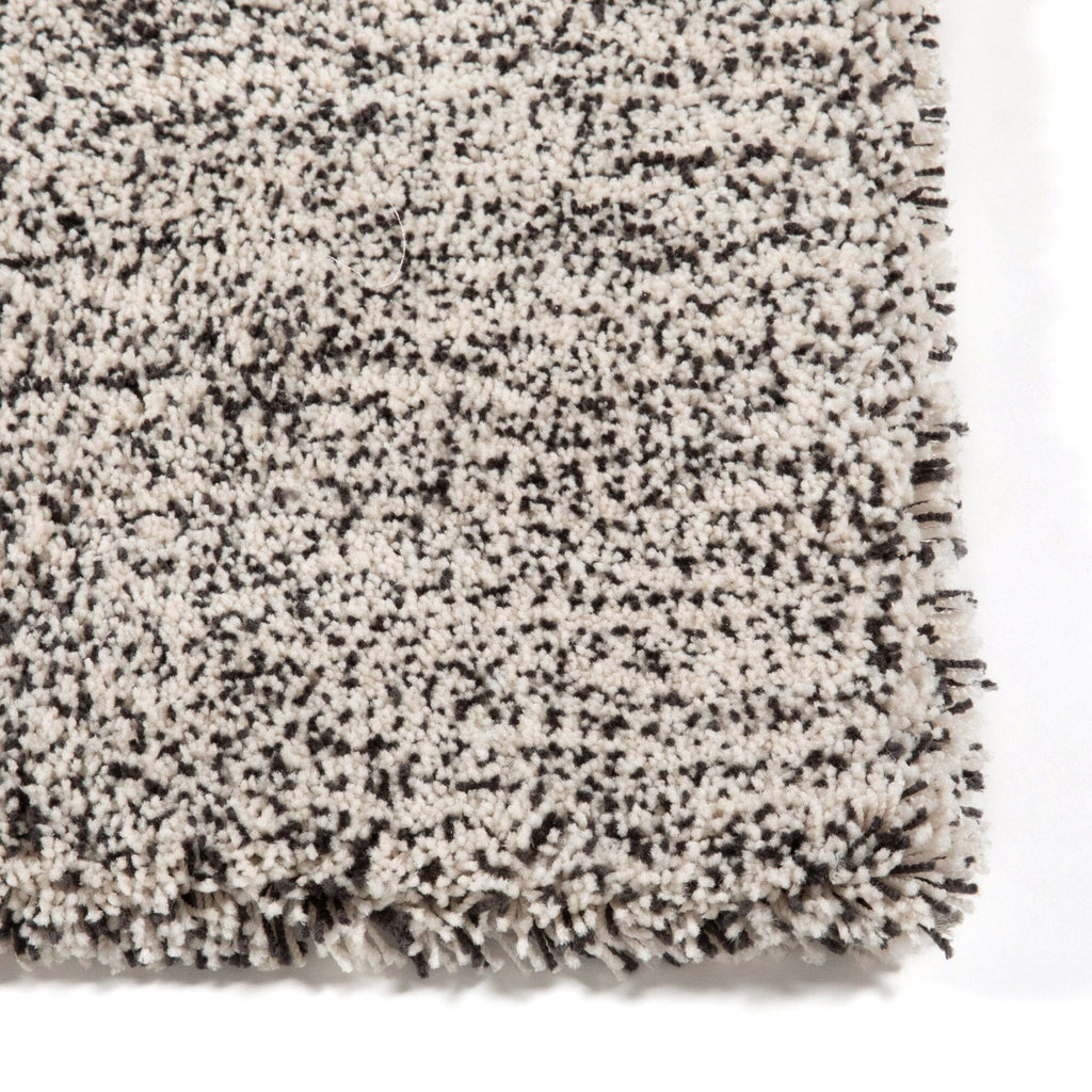 Tapis petit ivoire X noir