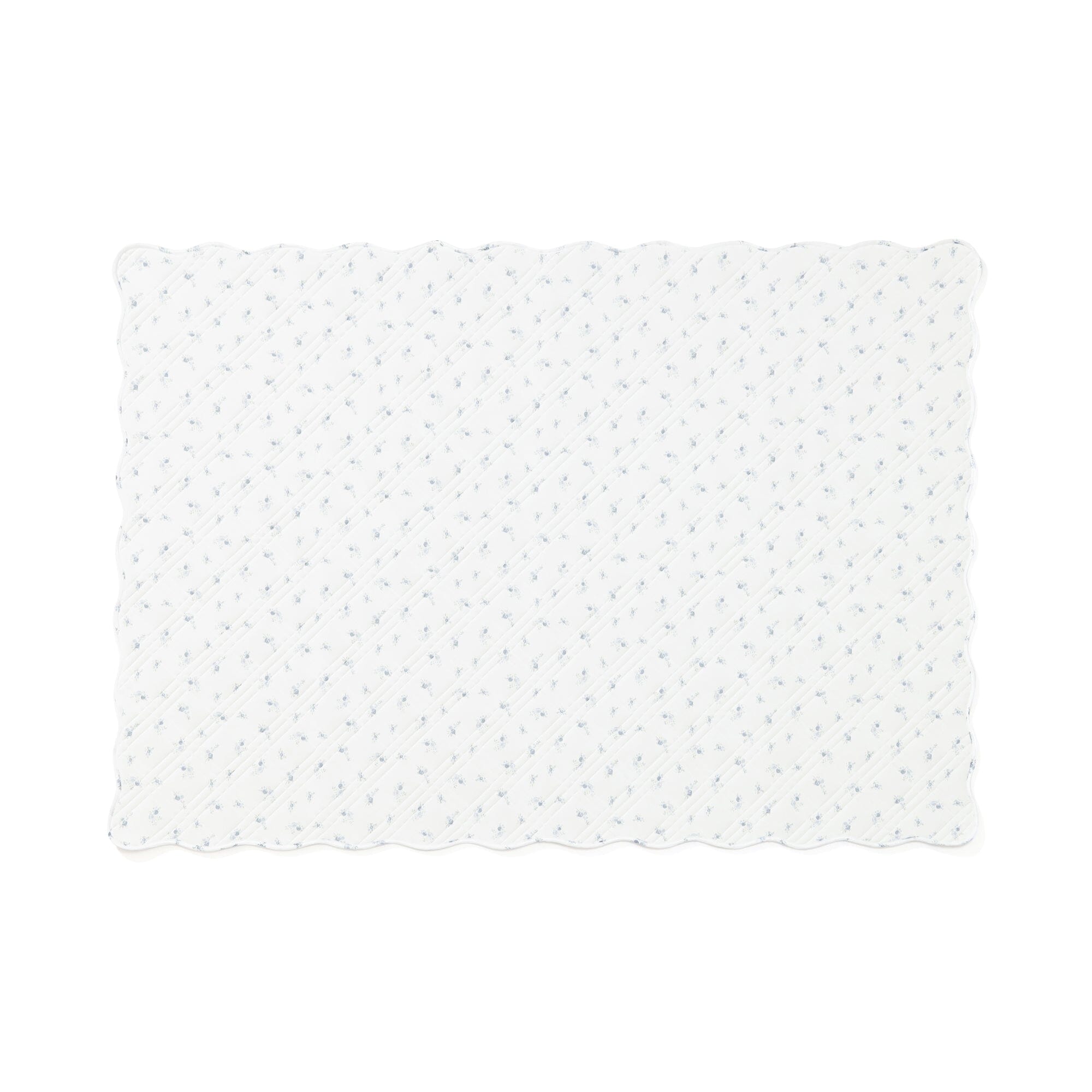 Rug Scallop Medium Light Blue