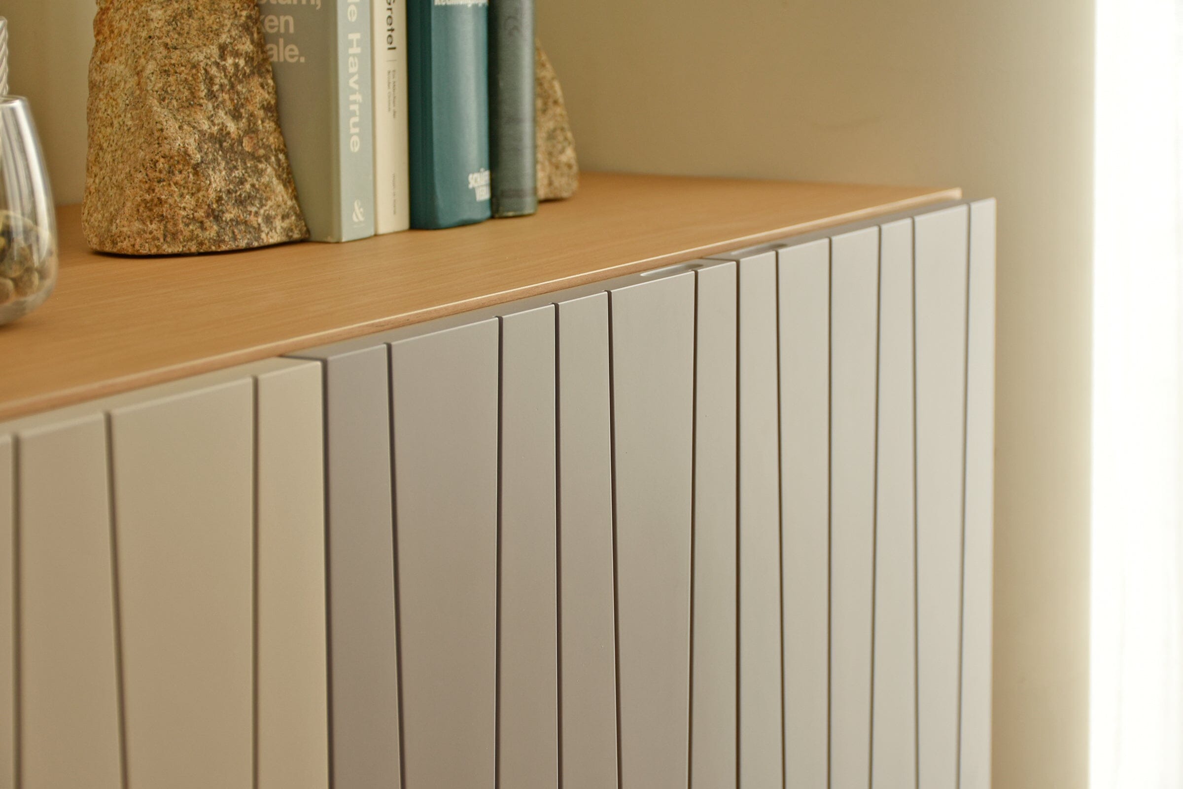 Side Board 150